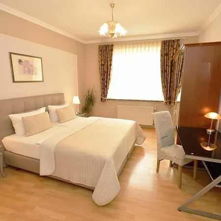 Stadt Hotel